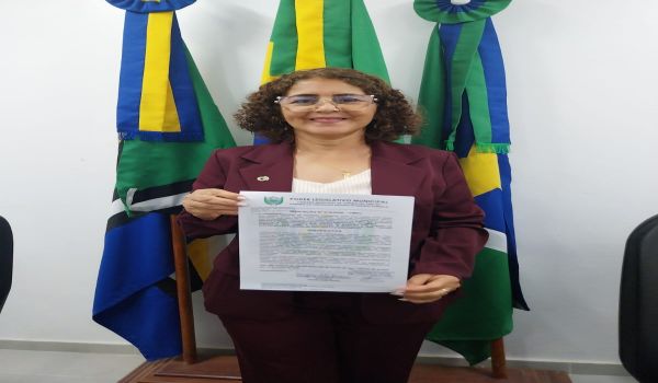 MATÉRIA APRESENTADA EM PLENÁRIO PELA VEREADORA NAUZIRA DE QUEIROZ - UB.